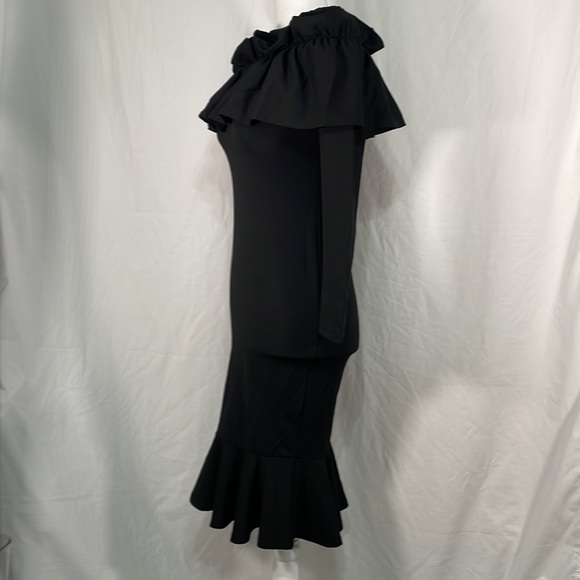 Women’s Long Sleeve Black Dress - Picture 2 of 6